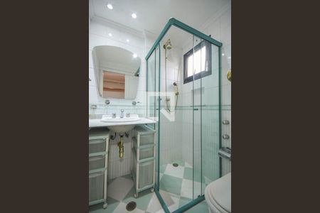 Apartamento para alugar com 120m², 3 quartos e 3 vagas Apartamento para alugar com 120m², 3 quartos e 3 vagasBanheiro suíte 1