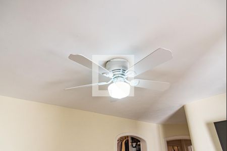 Apartamento à venda com 142m², 3 quartos e 2 vagasVentilador