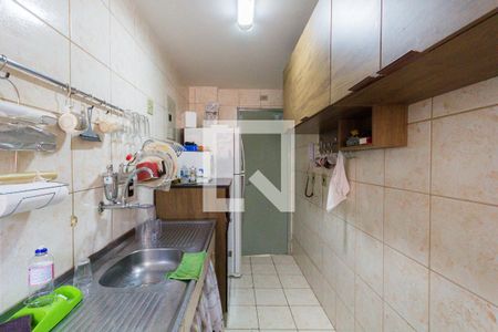 Apartamento à venda com 72m², 3 quartos e 1 vaga Apartamento à venda com 72m², 3 quartos e 1 vagaCozinha e Área de Serviço