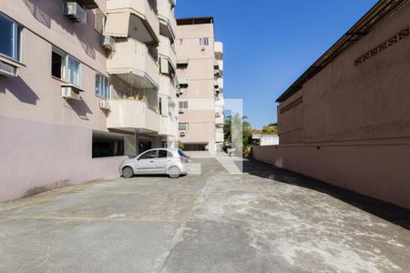 Apartamento à venda com 72m², 3 quartos e 1 vaga Apartamento à venda com 72m², 3 quartos e 1 vagaEstacionamento