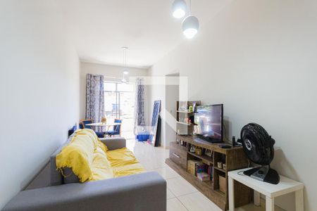 Sala de apartamento para alugar com 3 quartos, 72m² em Freguesia de Jacarepaguá, Rio de Janeiro