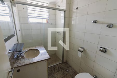 Banheiro de apartamento para alugar com 1 quarto, 42m² em Santa Cecília, São Paulo