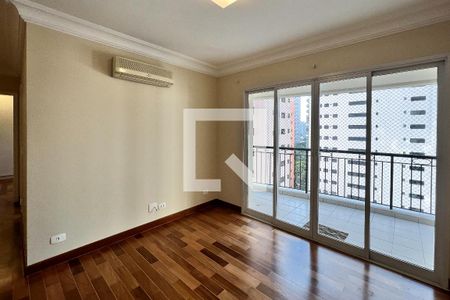 Sala de apartamento para alugar com 2 quartos, 73m² em Moema, São Paulo