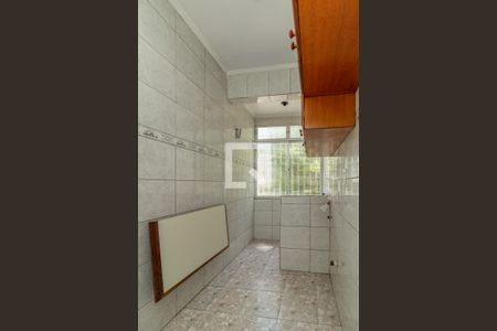 Cozinha e Área de Serviço de apartamento para alugar com 1 quarto, 35m² em São João, Porto Alegre