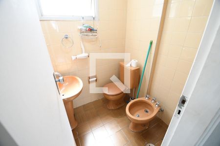 Banheiro Social de apartamento à venda com 1 quarto, 32m² em Centro, Campinas