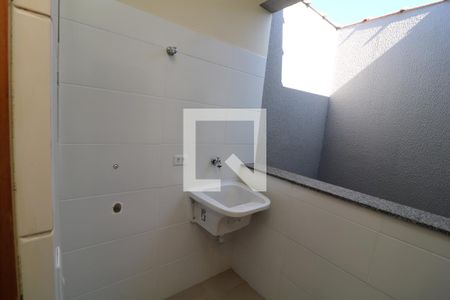 Área de Serviço de apartamento para alugar com 2 quartos, 30m² em Jardim Santa Teresinha, São Paulo