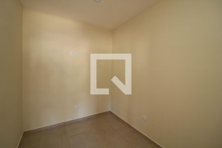 Quarto de apartamento para alugar com 2 quartos, 30m² em Jardim Santa Teresinha, São Paulo