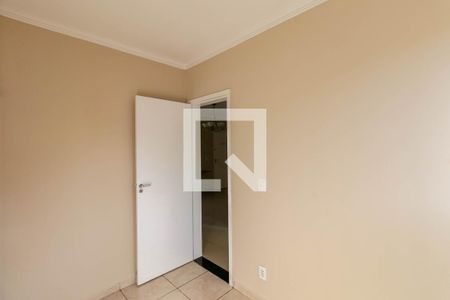 Quarto 2 de apartamento para alugar com 2 quartos, 55m² em Camargos, Belo Horizonte