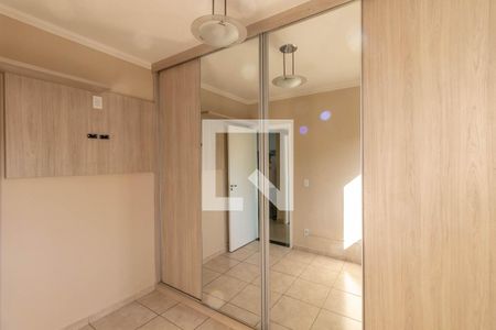 Quarto 1 de apartamento para alugar com 2 quartos, 55m² em Camargos, Belo Horizonte