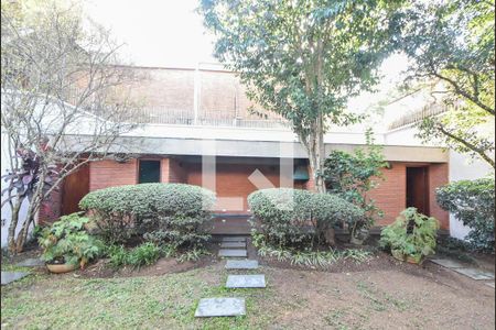 Casa à venda com 281m², 3 quartos e 2 vagasQuintal 