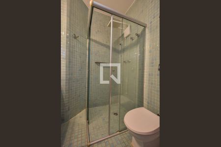 Casa à venda com 281m², 3 quartos e 2 vagasBanheiro Suíte 01