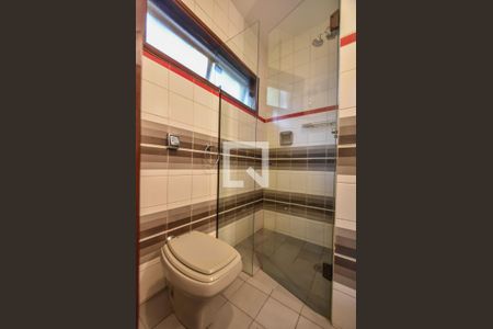 Casa à venda com 281m², 3 quartos e 2 vagasBanheiro Suíte 02