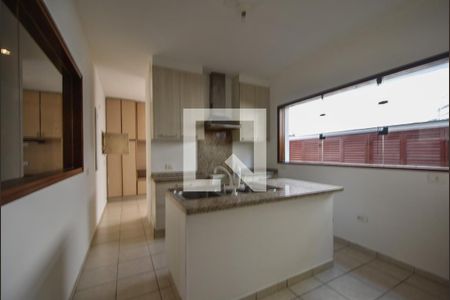 Casa à venda com 281m², 3 quartos e 2 vagasCozinha 
