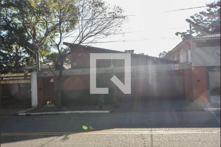 Casa à venda com 281m², 3 quartos e 2 vagasCasa