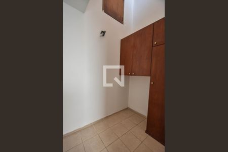 Casa à venda com 281m², 3 quartos e 2 vagasQuarto de Serviços 