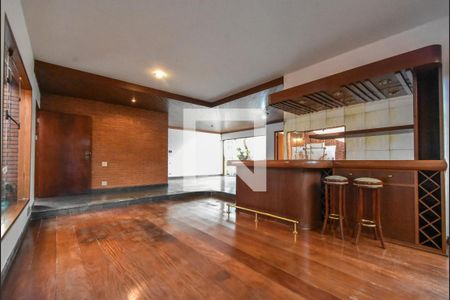 Sala de casa à venda com 3 quartos, 281m² em Chácara Santo Antônio (zona Sul), São Paulo
