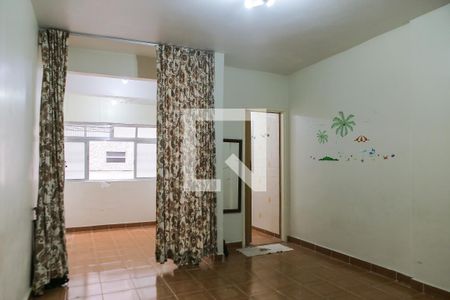 Sala de Apartamento com 1 quarto, 40m² Ponta da Praia