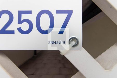 Casa à venda com 143m², 3 quartos e 2 vagasPlaca