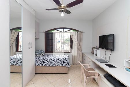 Quarto 1 de casa à venda com 3 quartos, 143m² em Vila Nivi, São Paulo
