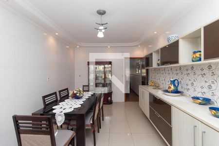 Casa à venda com 143m², 3 quartos e 2 vagasCozinha