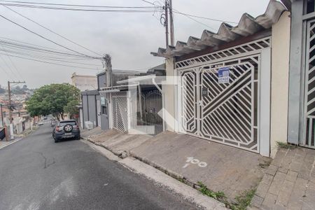 Casa à venda com 143m², 3 quartos e 2 vagasFachada