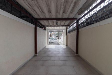 Casa à venda com 143m², 3 quartos e 2 vagasGaragem