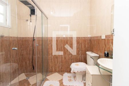 Casa à venda com 143m², 3 quartos e 2 vagasBanheiro da Suíte