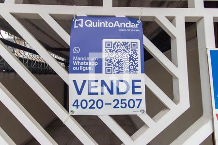 Casa à venda com 143m², 3 quartos e 2 vagasPlaca