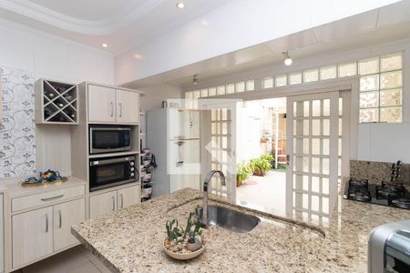 Casa à venda com 143m², 3 quartos e 2 vagasCozinha