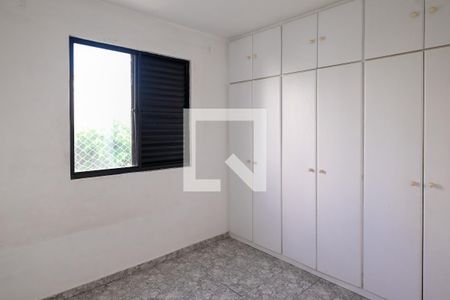 Quarto 1 de apartamento à venda com 2 quartos, 48m² em Jardim Celeste, São Paulo