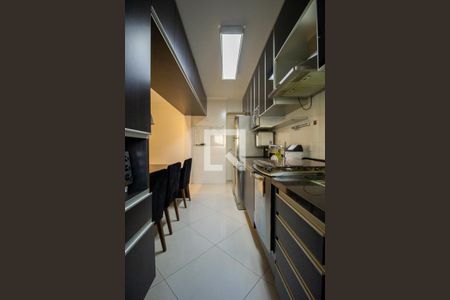 Apartamento para alugar com 94m², 3 quartos e 2 vagas Apartamento para alugar com 94m², 3 quartos e 2 vagasCozinha