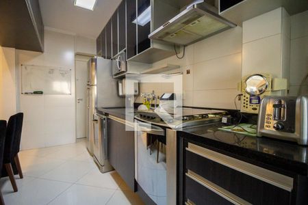 Apartamento para alugar com 94m², 3 quartos e 2 vagas Apartamento para alugar com 94m², 3 quartos e 2 vagasCozinha