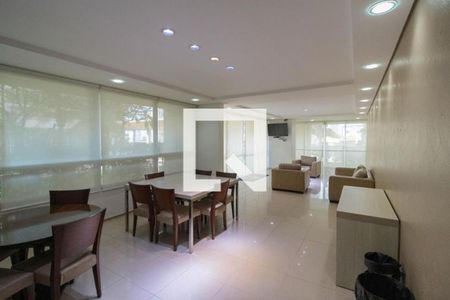 Apartamento para alugar com 94m², 3 quartos e 2 vagas Apartamento para alugar com 94m², 3 quartos e 2 vagasÁrea comum - Salão de festas