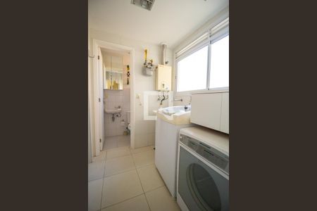 Apartamento para alugar com 94m², 3 quartos e 2 vagas Apartamento para alugar com 94m², 3 quartos e 2 vagasLavanderia