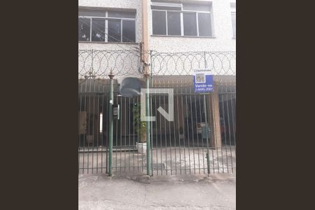 Apartamento à venda com 60m², 2 quartos e sem vaga Apartamento à venda com 60m², 2 quartos e sem vagaFachada