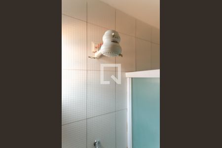 Casa para alugar com 80m², 2 quartos e sem vaga Casa para alugar com 80m², 2 quartos e sem vagaChuveiro