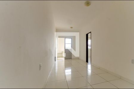 Sala de casa para alugar com 2 quartos, 80m² em Caixa D'água, Salvador