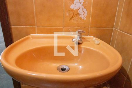 Casa à venda com 300m², 3 quartos e 3 vagas Casa à venda com 300m², 3 quartos e 3 vagasDetalhe do banheiro