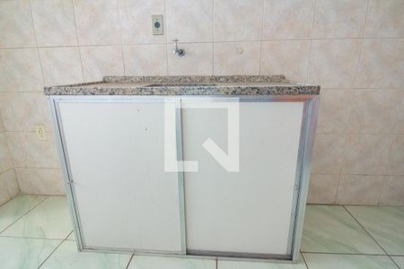 Apartamento à venda com 44m², 2 quartos e 1 vaga Apartamento à venda com 44m², 2 quartos e 1 vagaCozinha - Armários