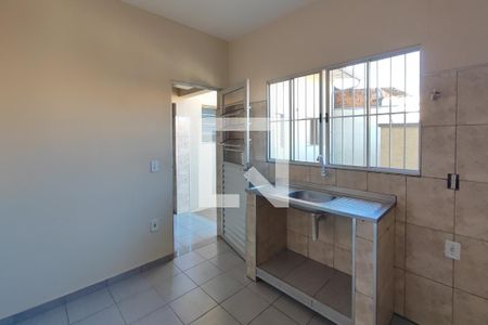 Casa para alugar com 117m², 2 quartos e 2 vagas Casa para alugar com 117m², 2 quartos e 2 vagasCozinha