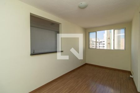 Sala de apartamento à venda com 2 quartos, 48m² em Parada de Lucas, Rio de Janeiro