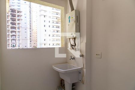 Apartamento para alugar com 70m², 3 quartos e 1 vagaÁrea de Serviço