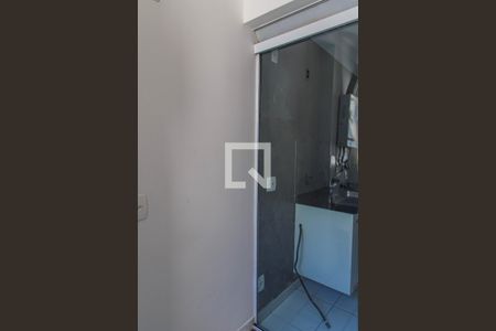 Apartamento para alugar com 70m², 3 quartos e 1 vagaÁrea de Serviço