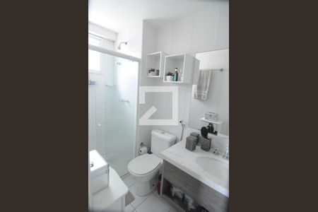 Apartamento à venda com 72m², 2 quartos e 1 vagaBanheiro da Suíte