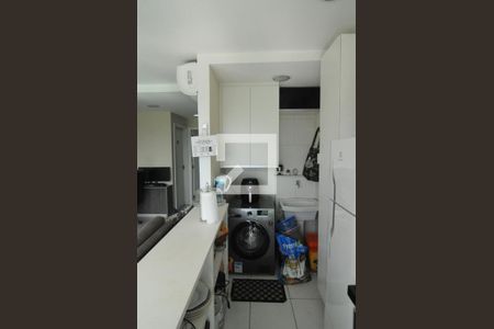 Apartamento à venda com 72m², 2 quartos e 1 vagaCozinha - Armários