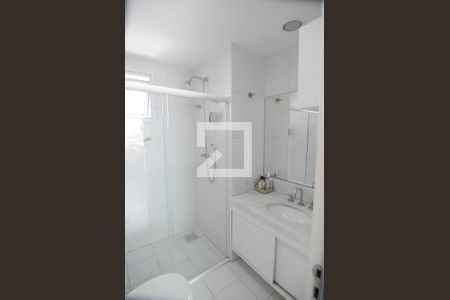 Apartamento à venda com 72m², 2 quartos e 1 vagaBanheiro do Corredor