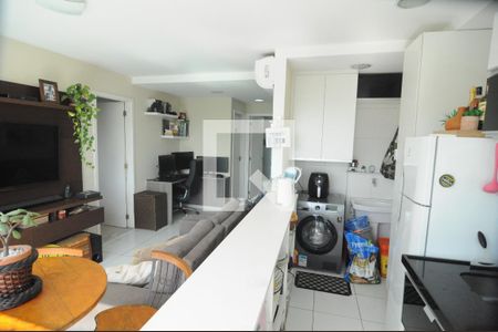 Apartamento à venda com 72m², 2 quartos e 1 vagaCozinha - Armários