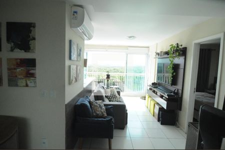 Apartamento à venda com 72m², 2 quartos e 1 vagaSala