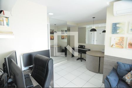 Apartamento à venda com 72m², 2 quartos e 1 vagaSala