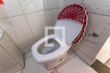 Casa à venda com 240m², 3 quartos e 2 vagas Casa à venda com 240m², 3 quartos e 2 vagasVaso